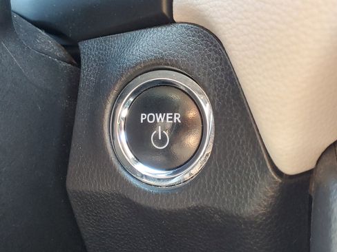 Used 2024 Toyota RAV4 XLE image 29