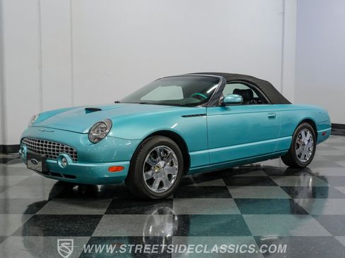 Used 2002 Ford Thunderbird image 19