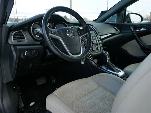 Used 2017 Buick Cascada Premium image 11