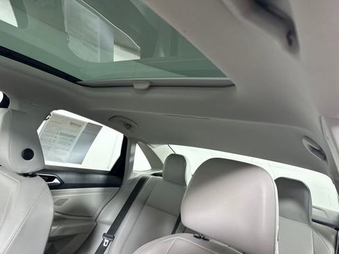 Used 2020 Volkswagen Jetta SE image 12