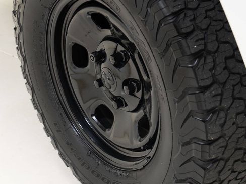 Used 2017 RAM 1500 Tradesman w/ Popular Equipment Group AWD/4WD image 72