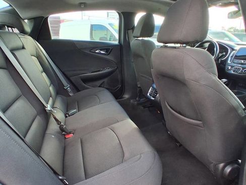 Used 2021 Chevrolet Malibu LT w/ Midnight Edition image 14