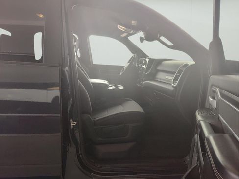 Used 2025 RAM 2500 Big Horn AWD/4WD image 22