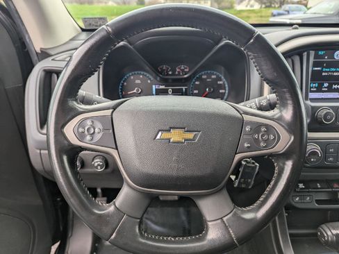 Used 2017 Chevrolet Colorado Z71 image 17