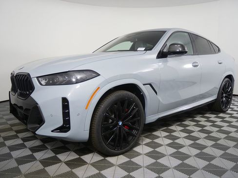 New 2026 BMW X6 xDrive40i w/ Executive Package image 8