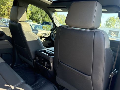 Used 2023 Chevrolet Silverado 1500 ZR2 w/ Technology Package image 34