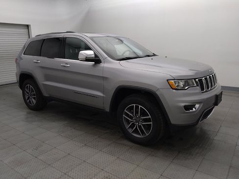 Used 2020 Jeep Grand Cherokee Limited w/ Luxury Group II RWD image 11