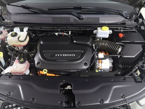 Used 2021 Chrysler Pacifica Touring-L w/ S Appearance Package FWD image 57