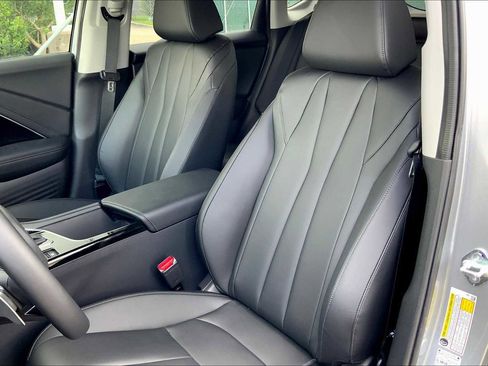 Used 2025 Acura ADX AWD image 9