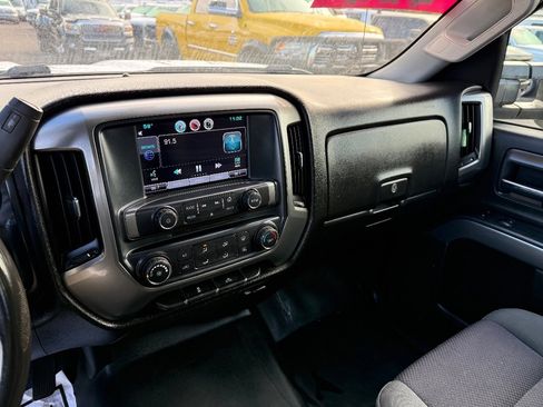 Used 2016 Chevrolet Silverado 3500 LT image 21