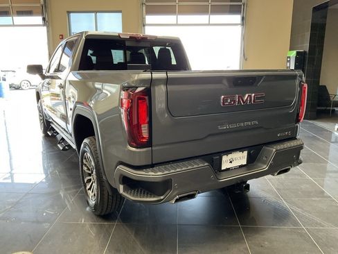 Used 2021 GMC Sierra 1500 AT4 w/ AT4 Value Package image 5