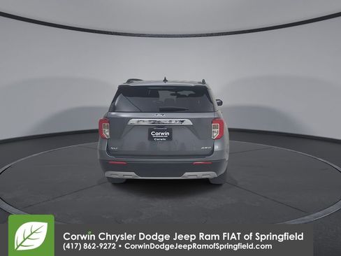 Used 2024 Ford Explorer XLT w/ Equipment Group 202A image 13