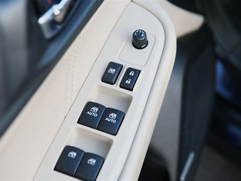 Used 2018 Subaru Legacy 2.5i Limited w/ Popular Package #2A image 9