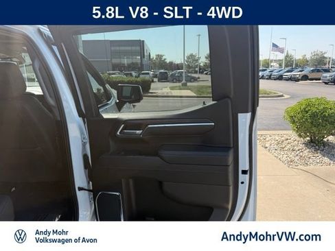 Used 2024 GMC Sierra 1500 SLT AWD/4WD image 18