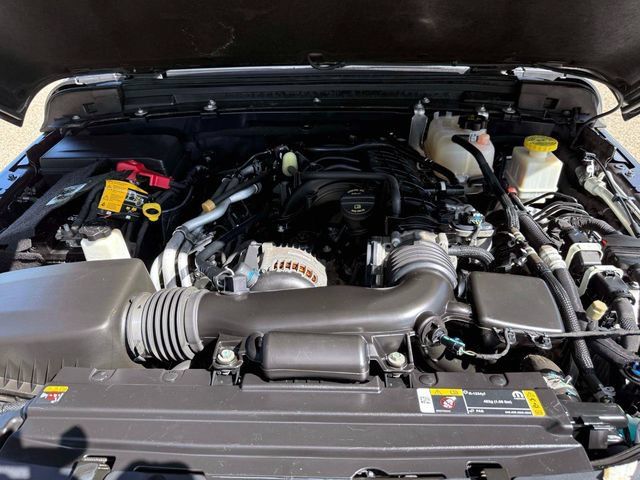 Used 2022 Jeep Gladiator Sport AWD/4WD image 17