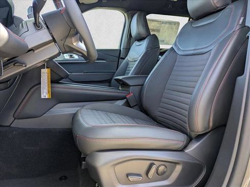 New 2026 Ford Explorer ST-Line w/ ST-Line Street Pack image 15