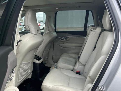 Used 2023 Volvo XC90 T8 Plus AWD/4WD image 7