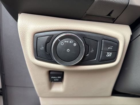 Used 2020 Lincoln Nautilus FWD w/ Equipment Group 101A image 14