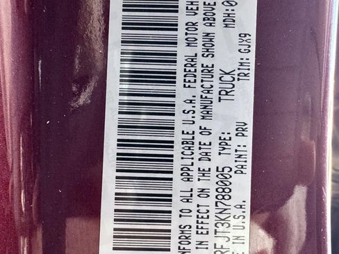 Used 2019 RAM 1500 Laramie image 31