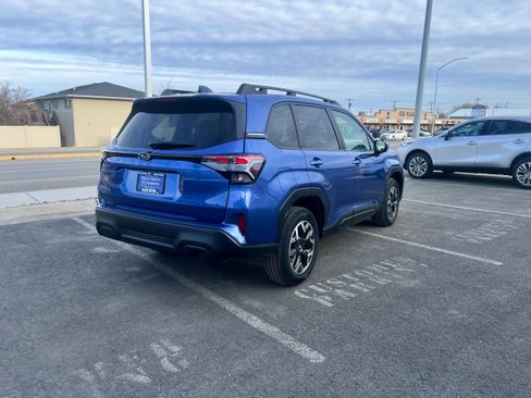 New 2026 Subaru Forester Premium image 3