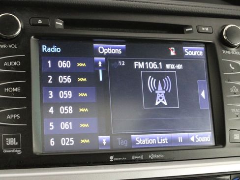 Used 2019 Toyota Highlander Limited image 37