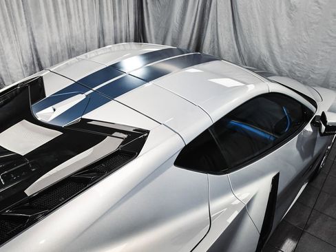 Used 2023 Chevrolet Corvette Stingray Premium Cpe w/ Body-Color Dual Roof Package RWD image 87