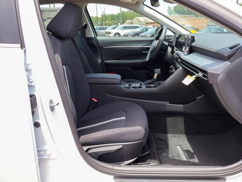 New 2026 Hyundai Sonata SE FWD image 8