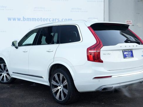 Used 2021 Volvo XC90 T8 Inscription w/ Advanced Package image 4