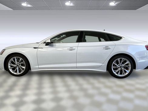 Used 2022 Audi A5 2.0T Premium Plus w/ Premium Plus image 2