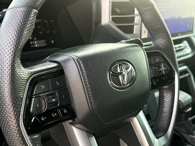 Used 2024 Toyota Tundra Platinum w/ TRD Off-Road Package AWD/4WD image 21