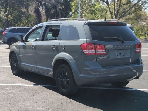 Used 2020 Dodge Journey SE w/ SE Popular Equipment Group image 7