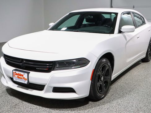 Used 2022 Dodge Charger SXT image 29