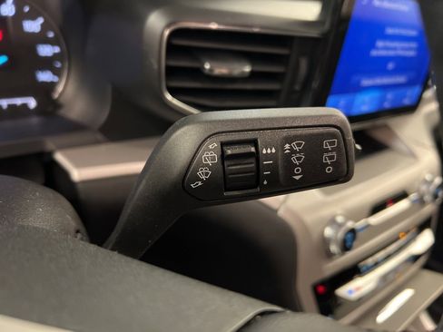 Certified 2023 Ford Explorer XLT w/ Equipment Group 202A image 20