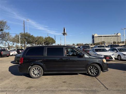 Used 2013 Dodge Grand Caravan R/T w/ Safety Sphere Group image 4