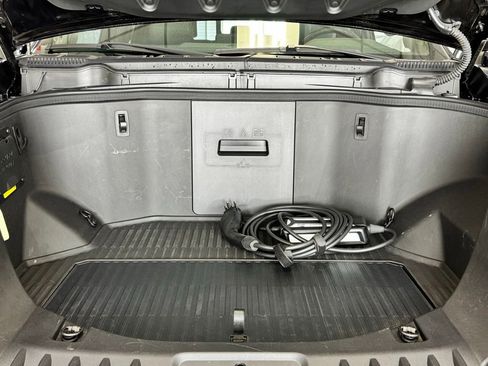 Used 2024 Ford F150 Lightning Lariat AWD/4WD image 26