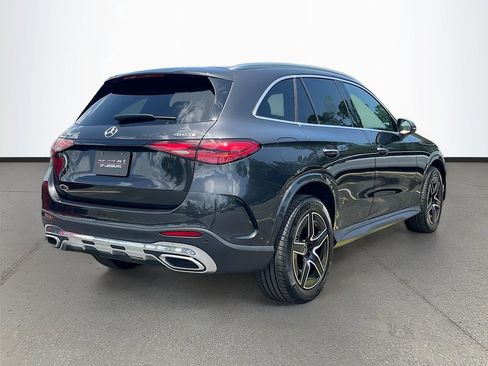 Used 2025 Mercedes-Benz GLC 300 4MATIC image 7