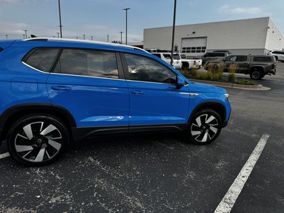 Used 2024 Volkswagen Taos SEL