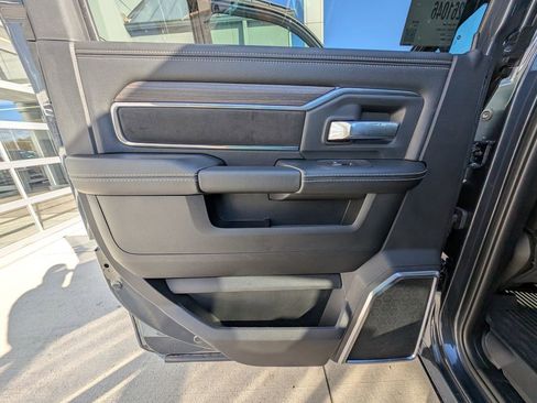 New 2026 RAM 2500 Laramie w/ Sport Appearance Package AWD/4WD image 47