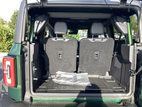 Used 2023 Ford Bronco Badlands image 19