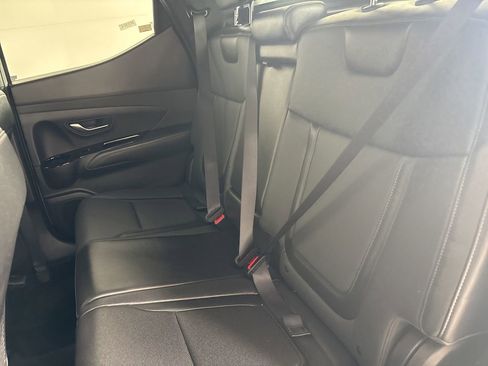 Used 2025 Hyundai Santa Cruz Limited image 24