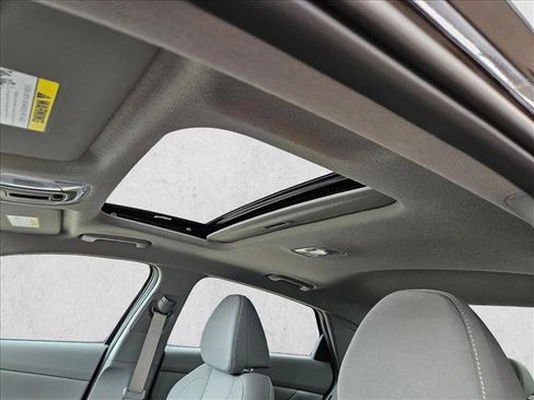New 2026 Hyundai Elantra SEL Sport w/ Cargo Package FWD image 20