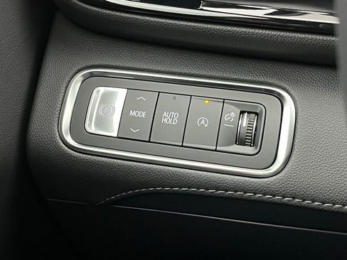 New 2026 Buick Enclave Sport Touring w/ Power Package image 25