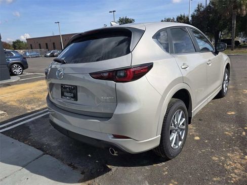 New 2025 MAZDA CX-5 AWD 2.5 S w/ Preferred Package image 3