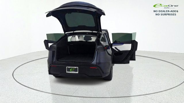 Used 2026 Tesla Model Y 2WD image 18