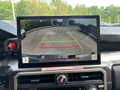 New 2026 Toyota Tacoma TRD Off-Road AWD/4WD image 38