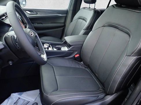 New 2026 Jeep Grand Cherokee Limited AWD/4WD image 13