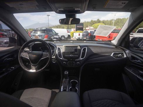 Used 2020 Chevrolet Equinox LT AWD/4WD image 13