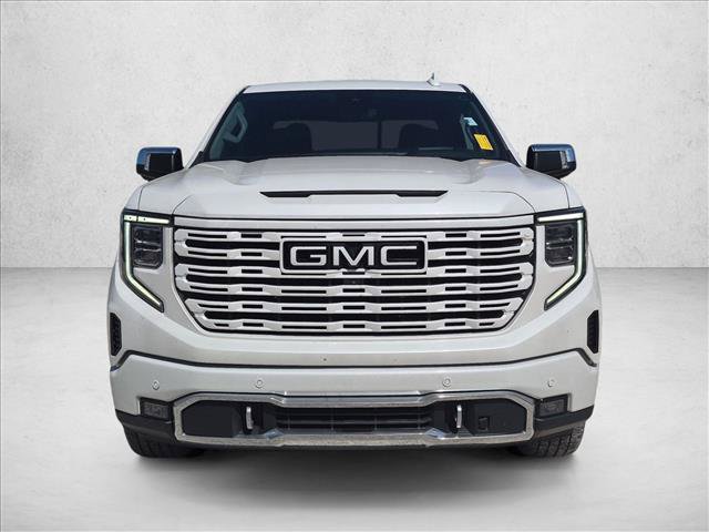Used 2023 GMC Sierra 1500 Denali w/ Technology Package RWD image 2