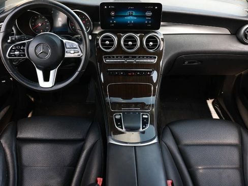 Used 2020 Mercedes-Benz GLC 300 image 37