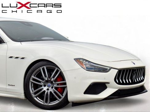 Used 2018 Maserati Ghibli S GranSport Q4 AWD/4WD image 2